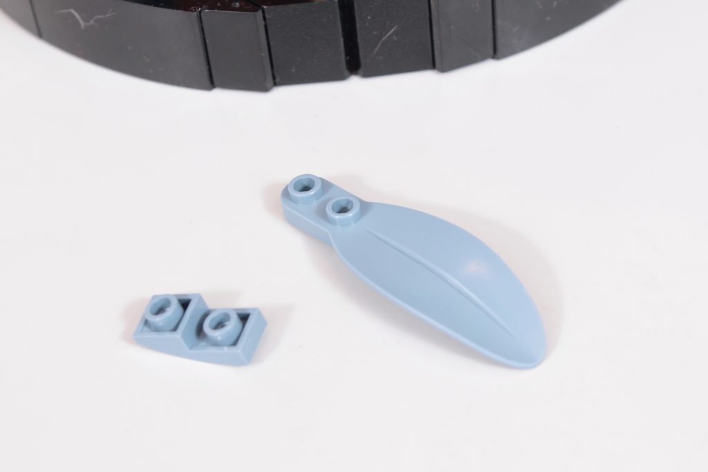 LEGO Icons 10331 Kingfisher Bird review 19 1024x683