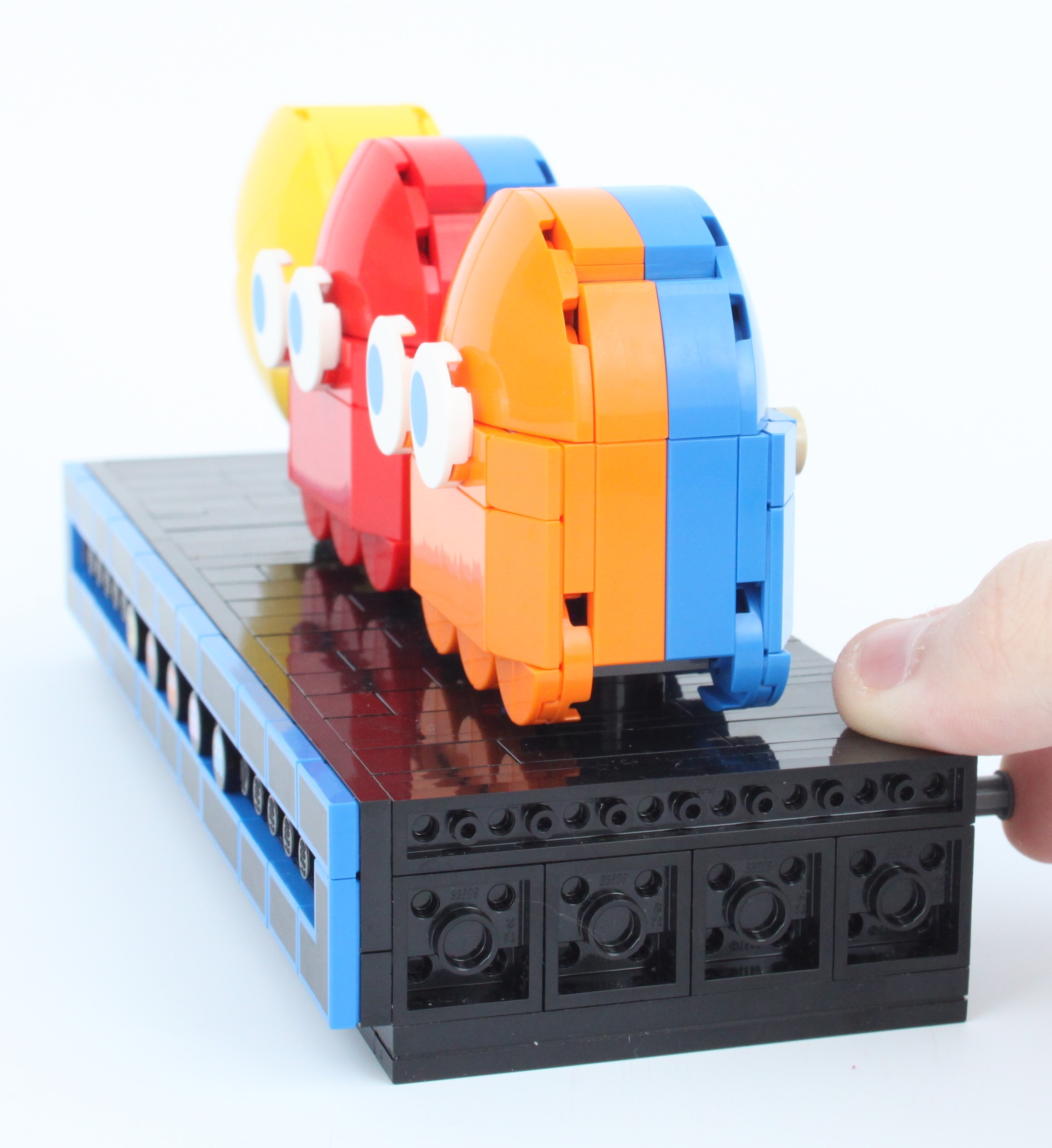 LEGO Icons 10323 PAC MAN Arcade review 46