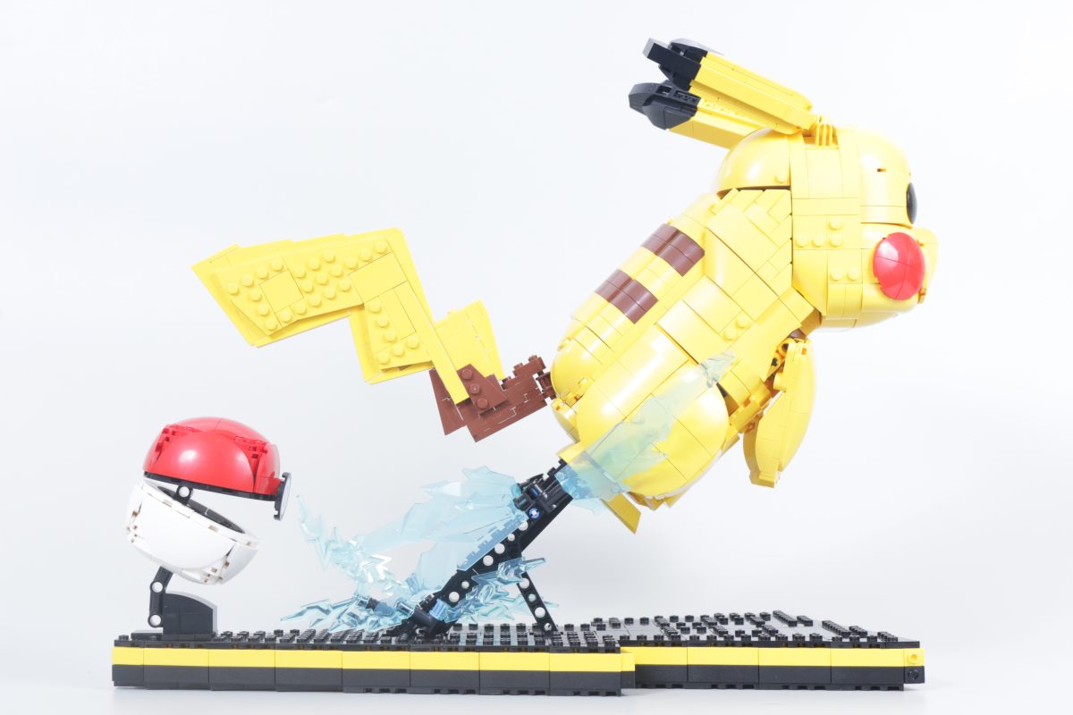 LEGO Pokemon 72152 Pikachu and Poke Ball review 3 1200x800
