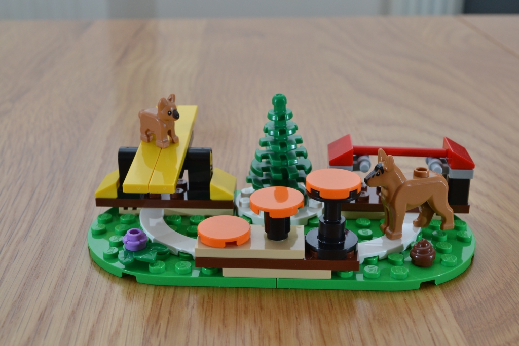 LEGO City 60369 Mobile Police Dog Training 42 1024x683