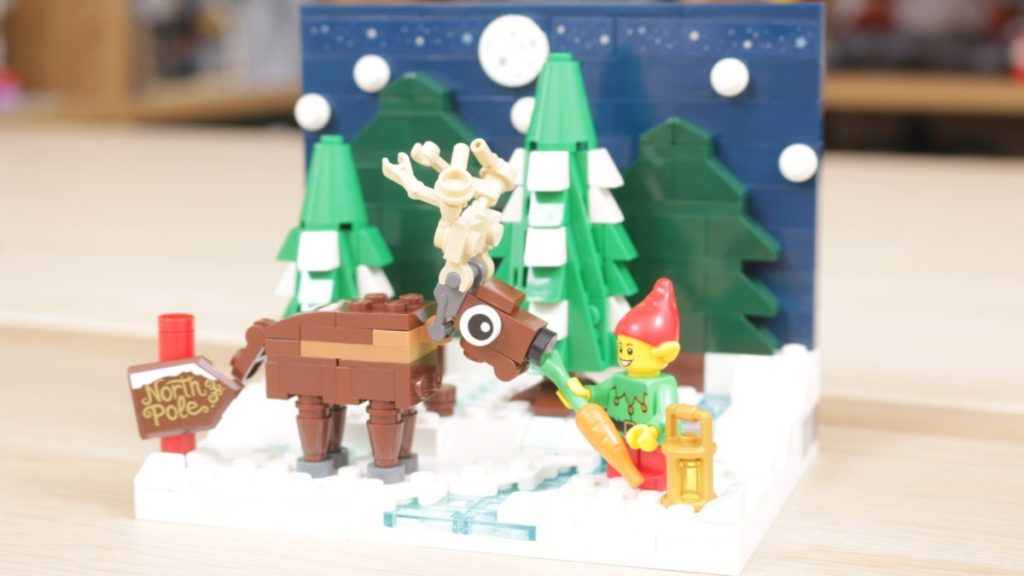 LEGO 40484 Santas Front Yard featured 1 1024x576