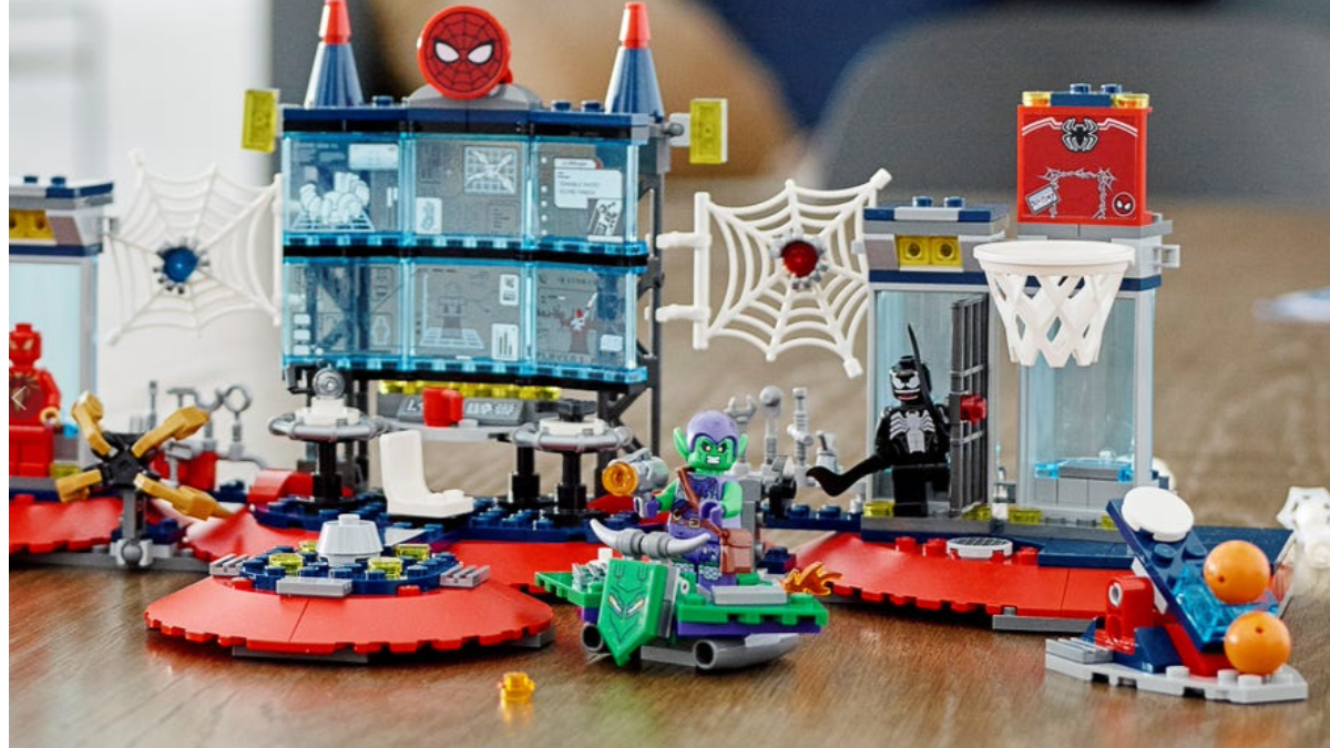 LEGO Super Hero Legends magazine to include rare Green Goblin minifigure