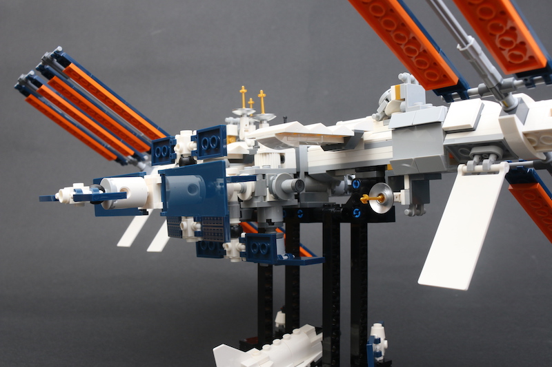 LEGO IDEAS 21321 International Space Station review 6