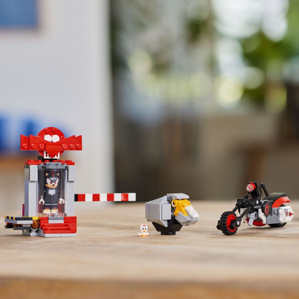 LEGO Sonic the Hedgehog 76995 Shadows Escape 4