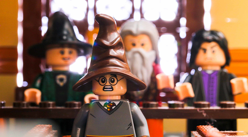 Brick Pic of the Day: Which house?