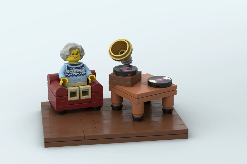 LEGO Ideas Vintage Record Player 6