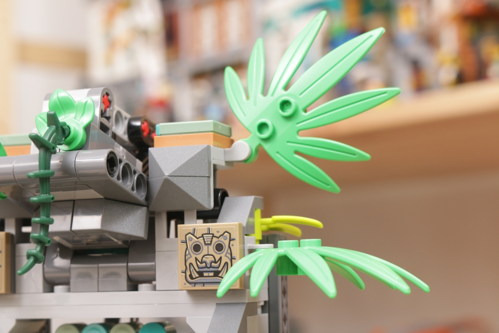 LEGO Indiana Jones 77015 Temple of the Golden Idol review 18 1024x683