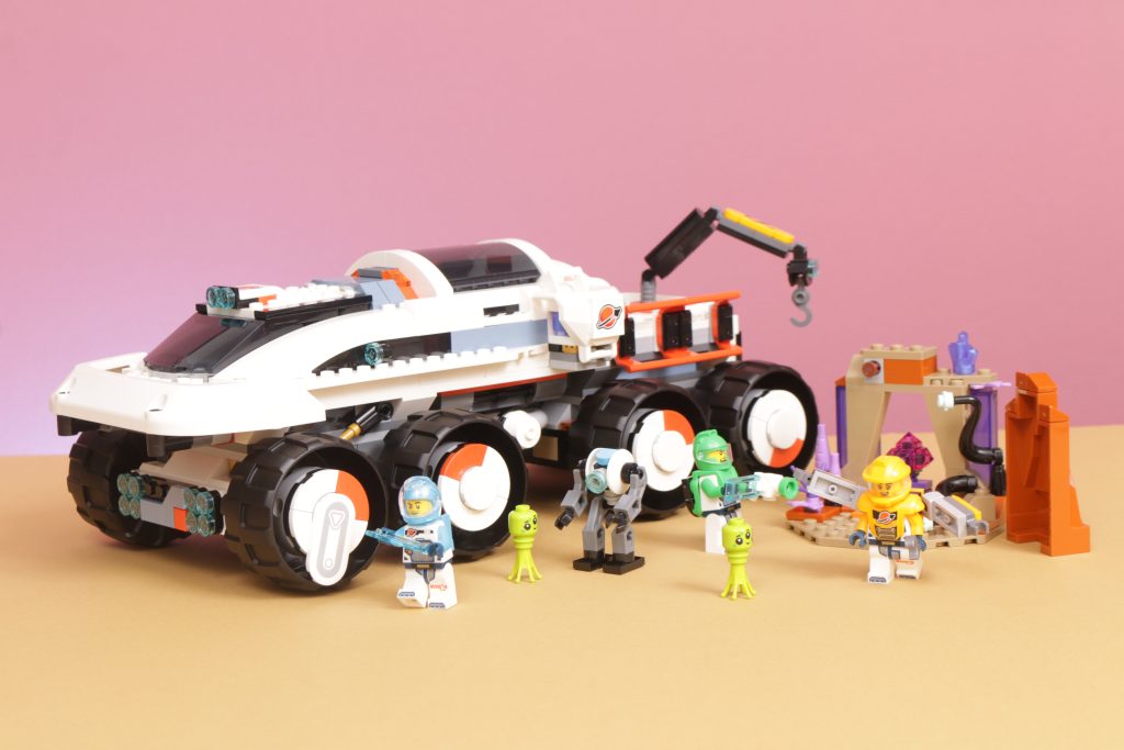 LEGO City 60432 Command Rover and Crane Loader review 2 1024x683