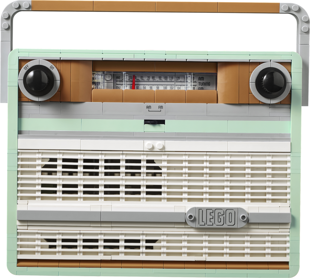 LEGO Icons 10334 Retro Radio 5 1024x918