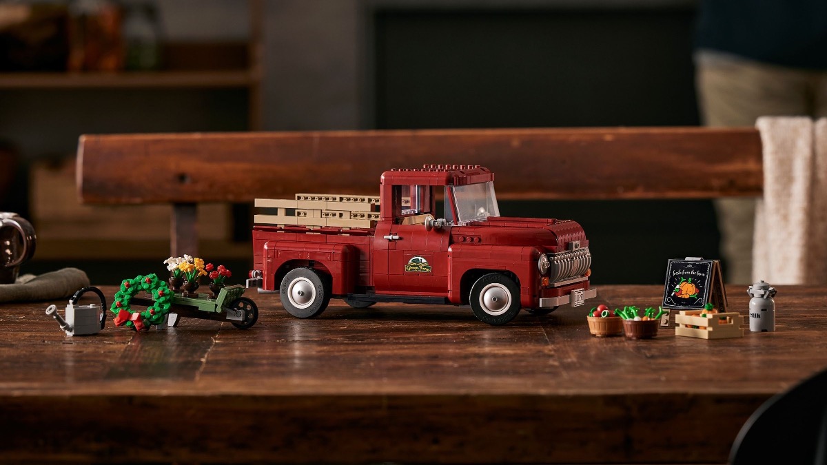 LEGO seemingly halts online pre-orders