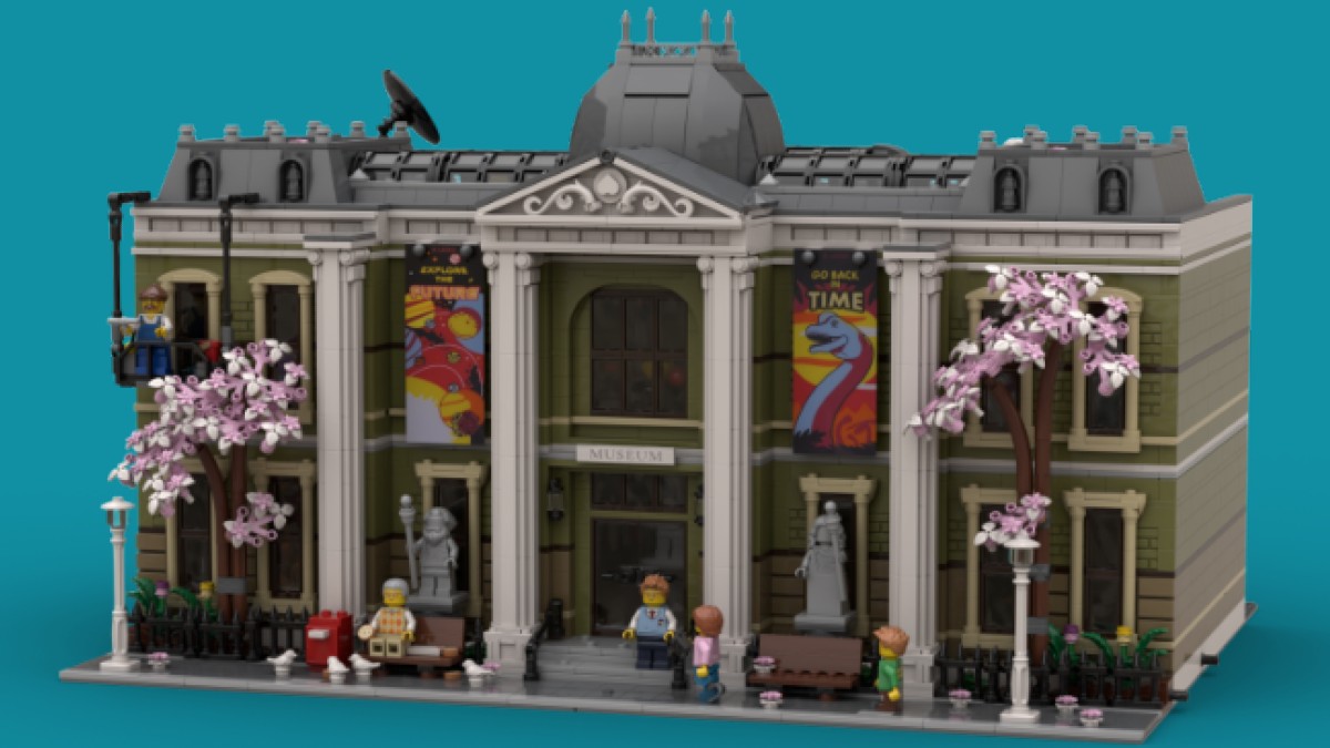 LEGO 10326 Natural History Museum mods arrive early