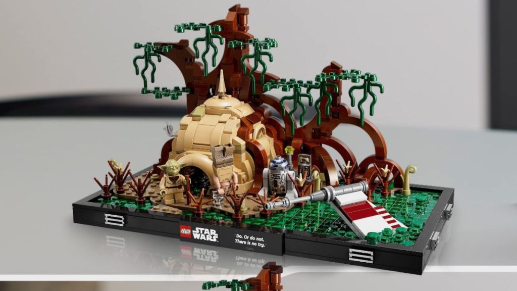 LEGO Star Wars 75330 Dagobah Jedi Training featured 1024x576