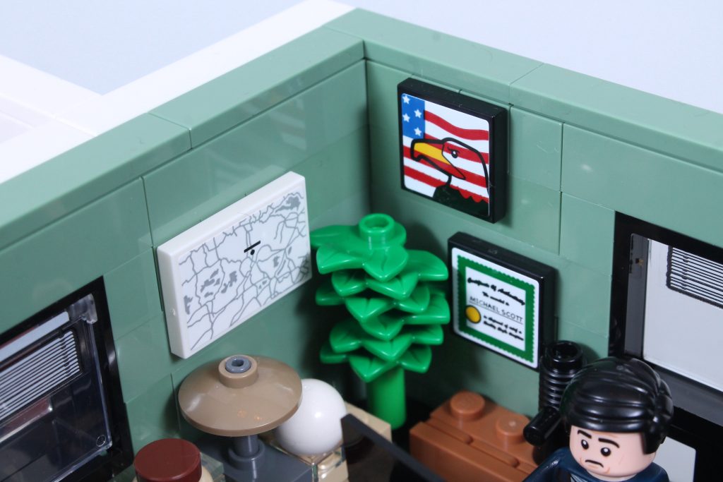 LEGO Ideas 21336 The Office review 22 1024x683