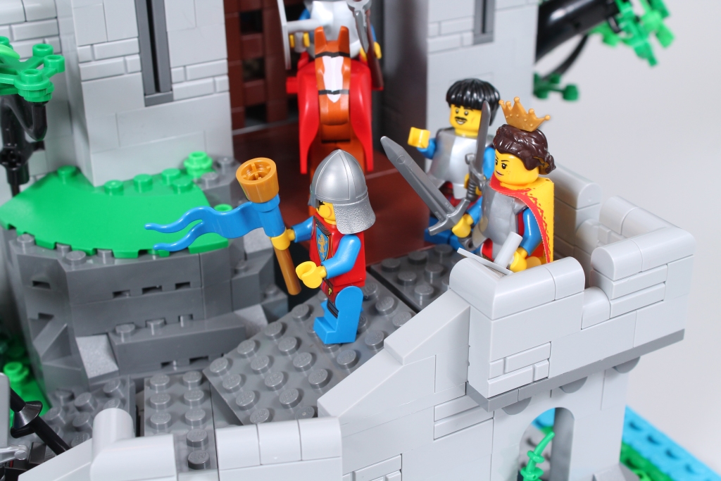 LEGO Icons 10305 Lion Knights Castle ramp mod 13 1024x683
