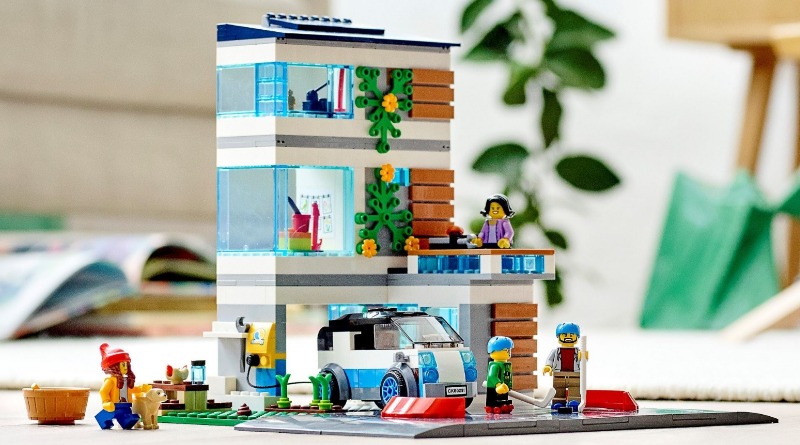 LEGO CITY 2021 sets available early at LEGO.com