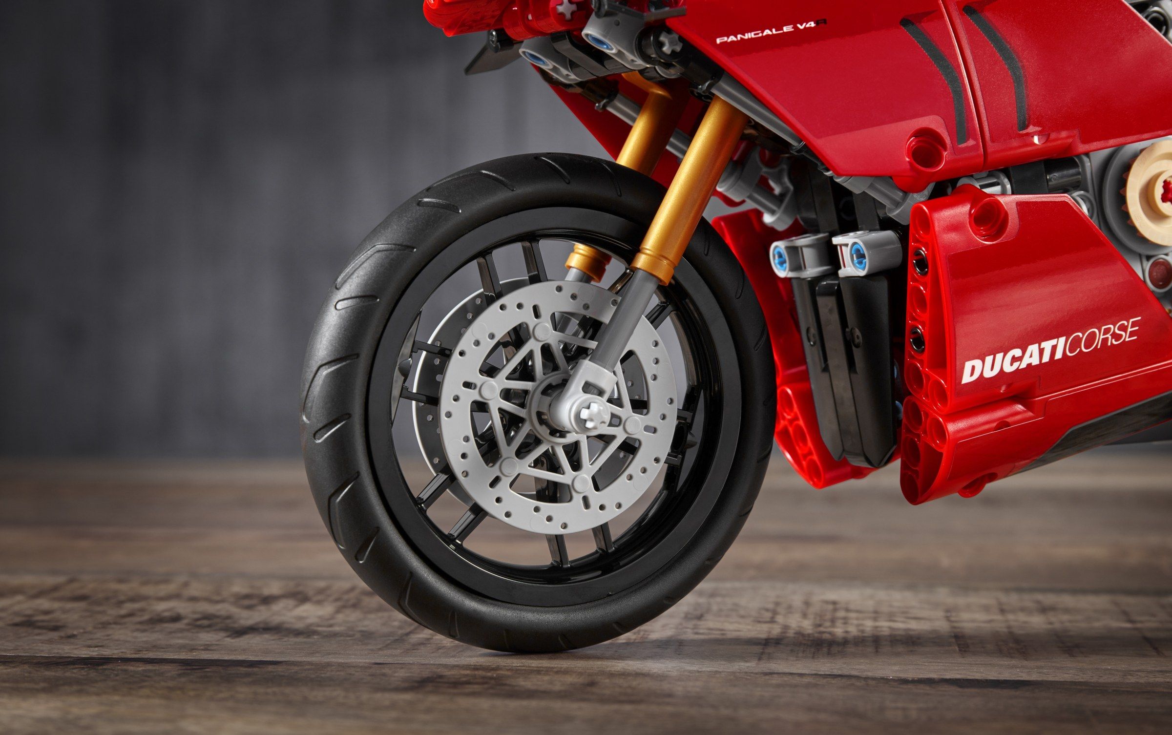 42107 Detail 01
