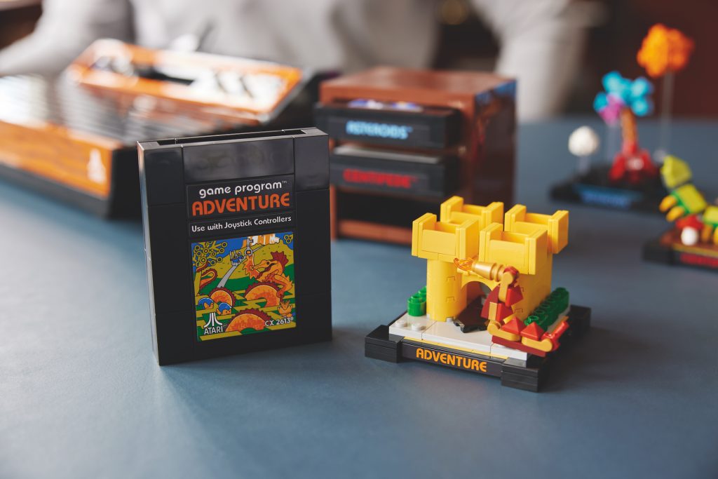 LEGO ICONS 10306 Atari 2600 19 1024x683