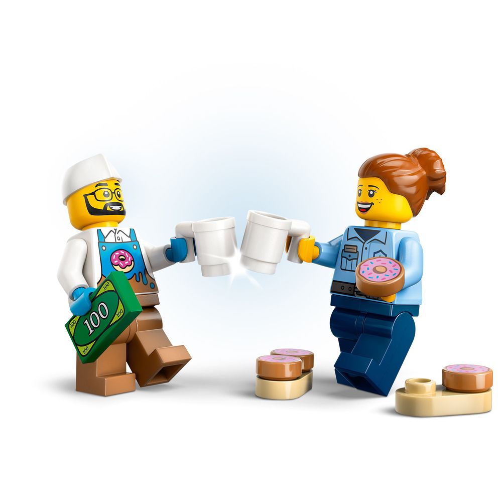 LEGO City 60452 Donut Truck 6