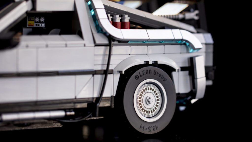 LEGO For Adults 10300 Back to the Future Time Machine 14 1024x576