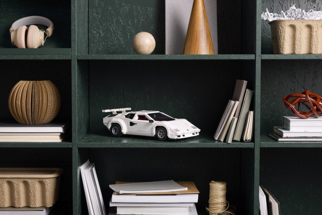 LEGO Icons 10337 Lamborghini Countach 5000 Quattrovalvole 13 1024x683
