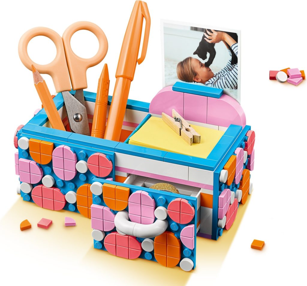 LEGO DOTS 41907 Desk Organizer 7