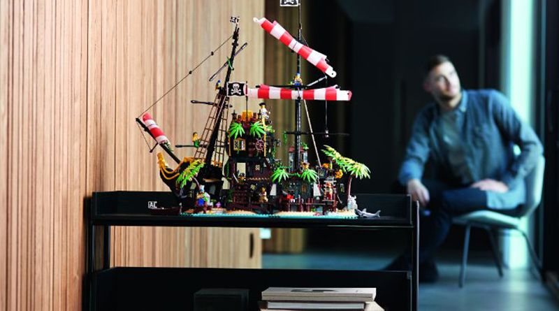 Brick Pic of the Day: Alone