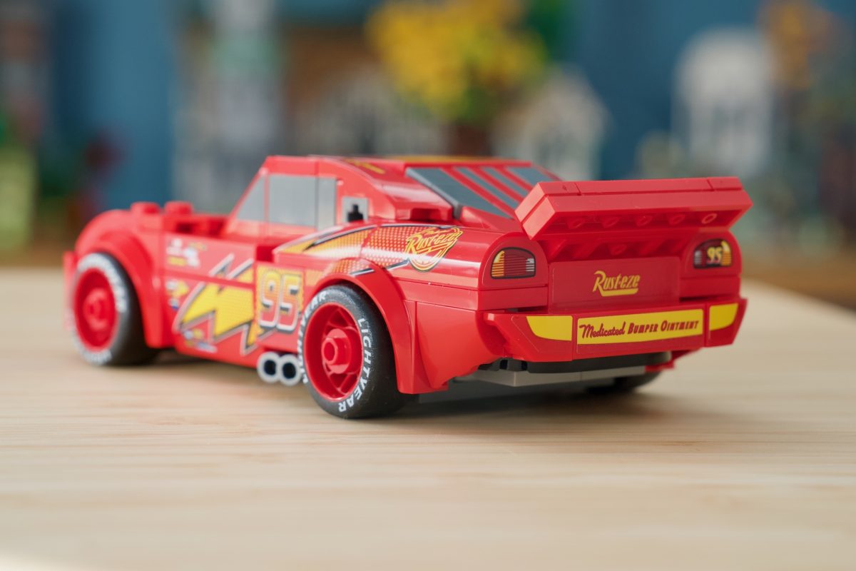 LEGO Speed Champions 77255 Lightning McQueen review 4 1200x800