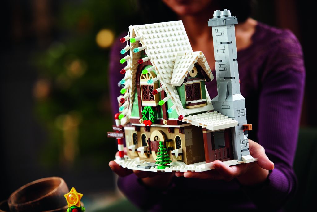 LEGO 10275 Elf Club House 21