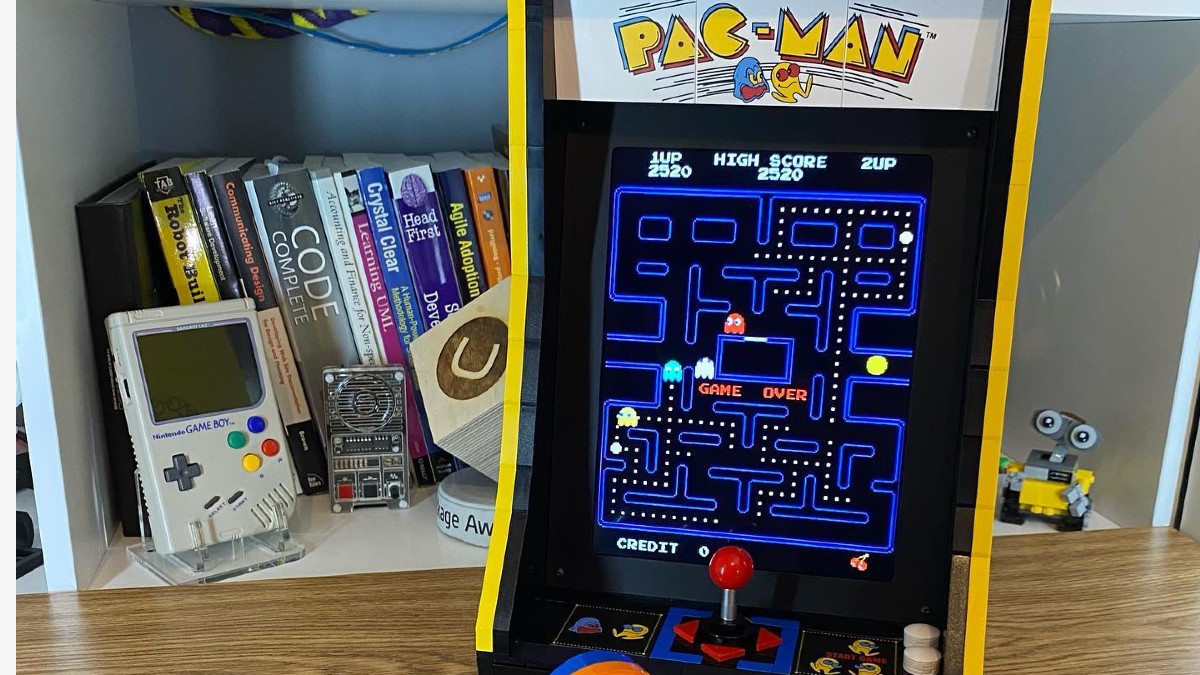 Custom LEGO 10323 PAC-MAN Arcade works more than ever before