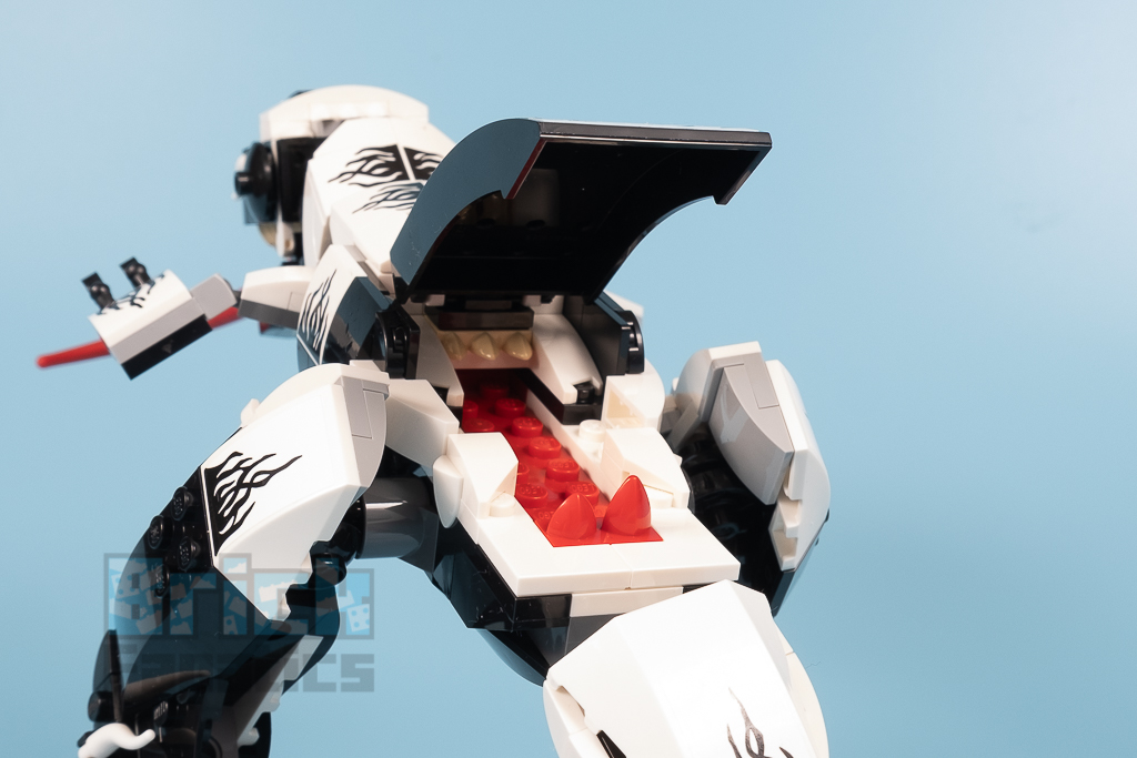 LEGO Spider Man 76151 Venomosaurus Ambush 12