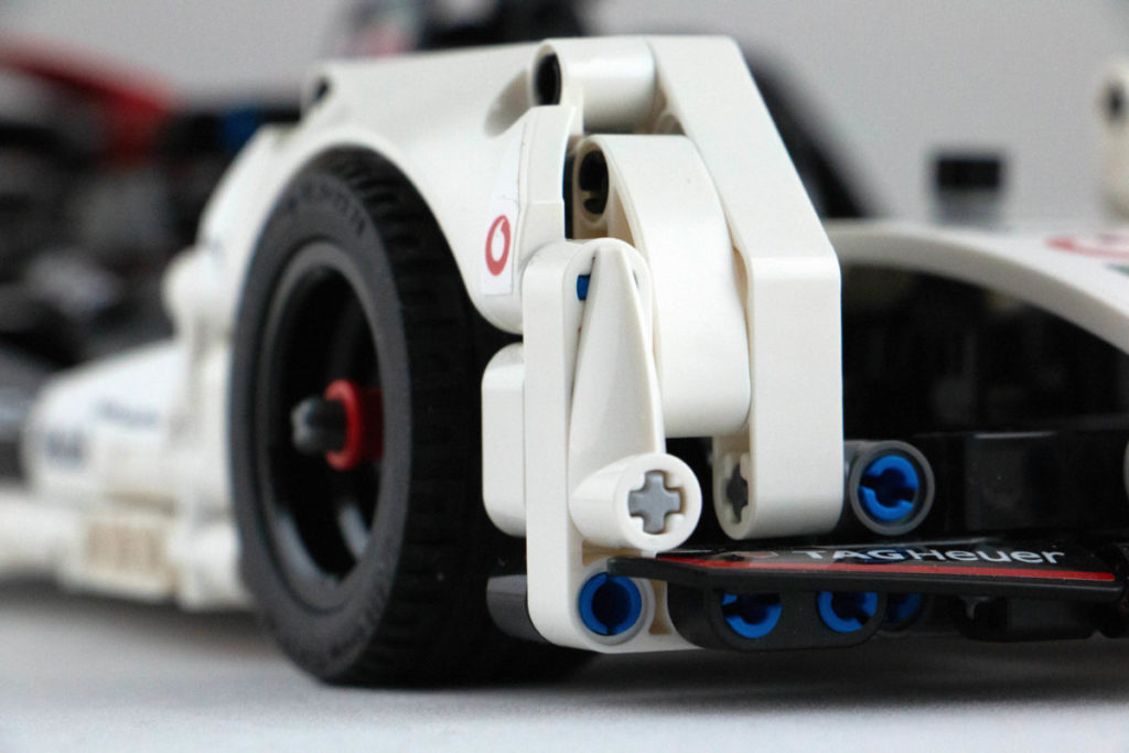 Technic 42137 Porsche 12 1024x683