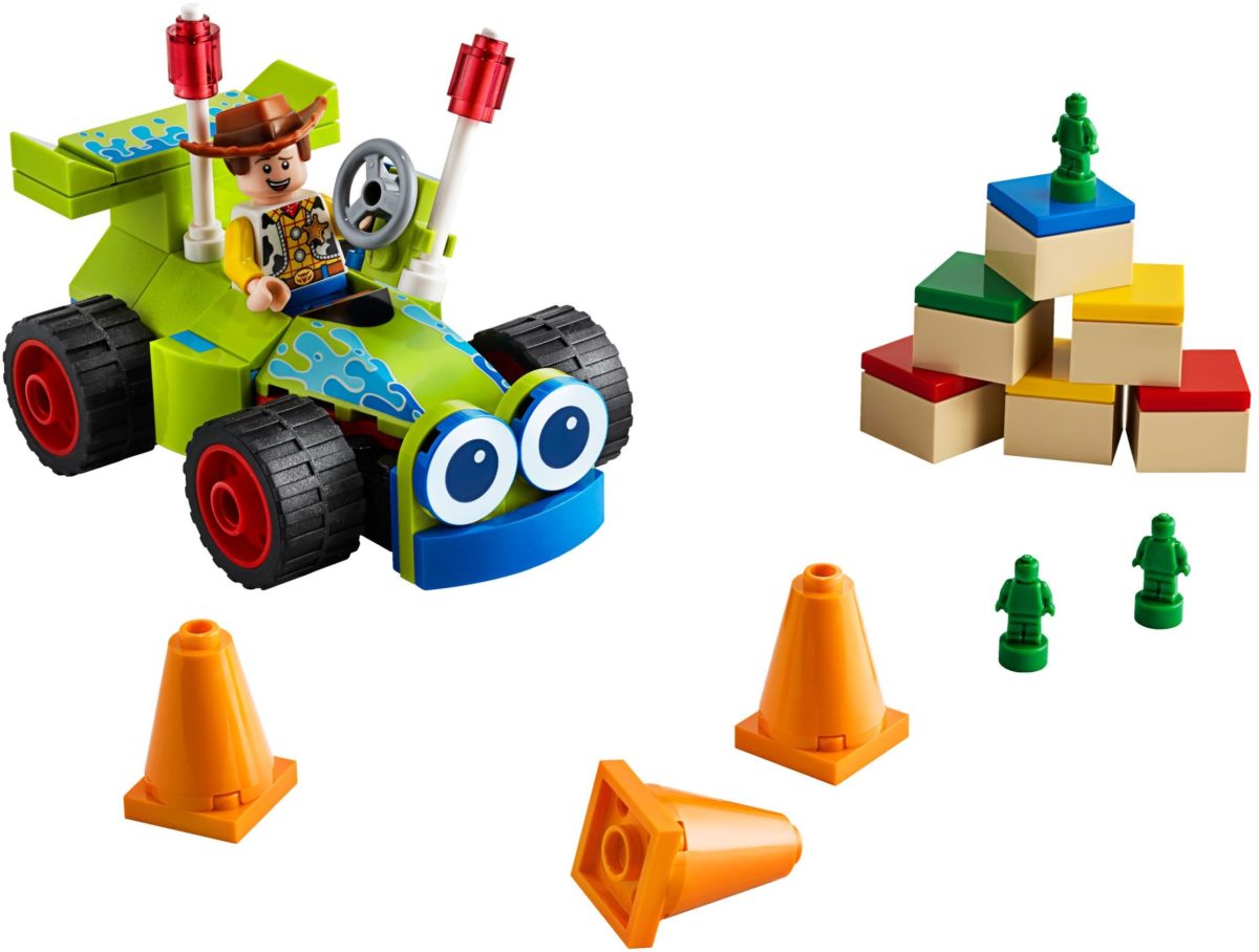 10766 Woody RC Toy Story