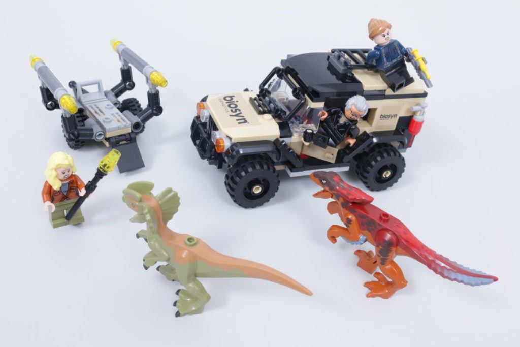 LEGO Jurassic World 76951 Pyroraptor Dilophosaurus Transport review 2 1024x683