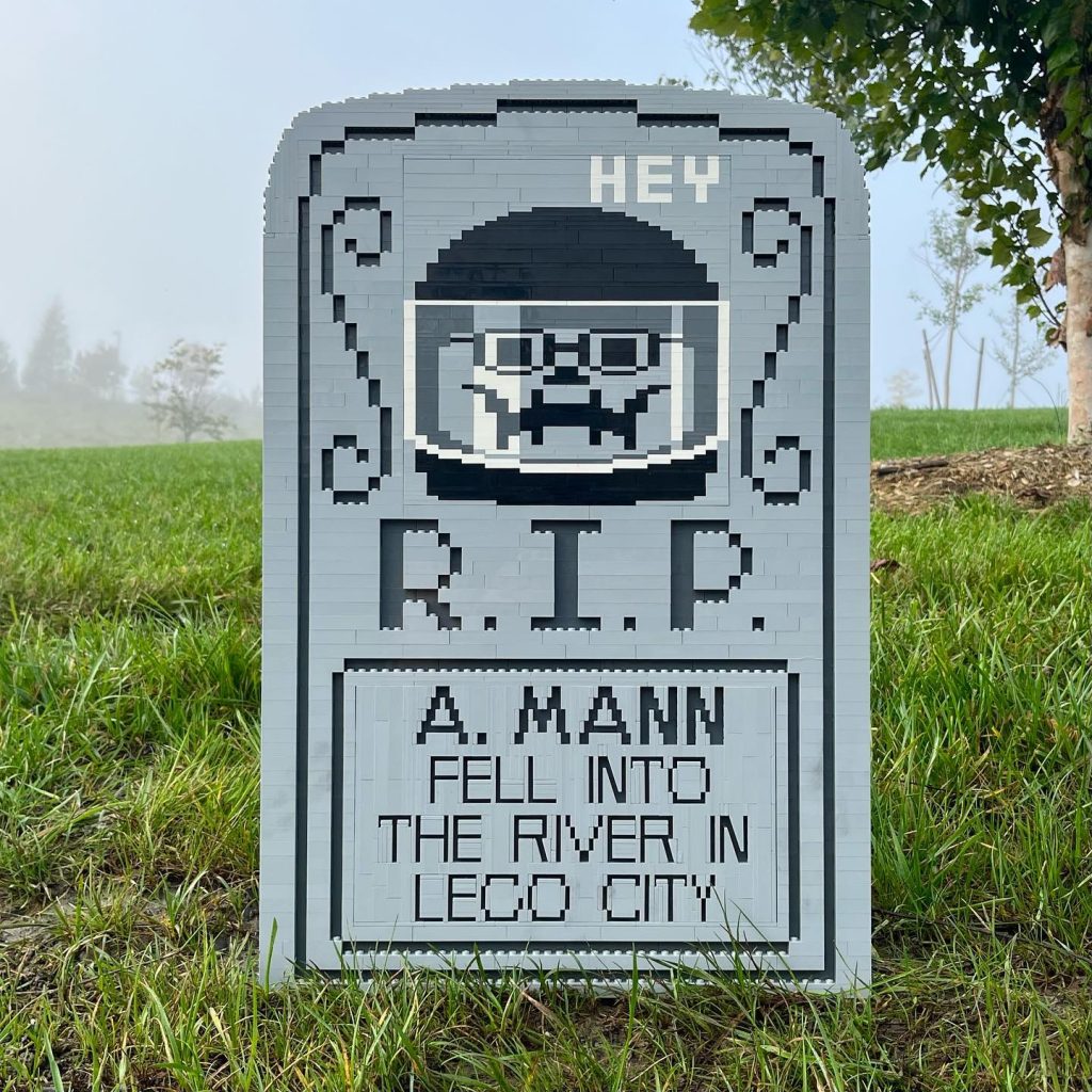 legoland new york headstone 2 1024x1024