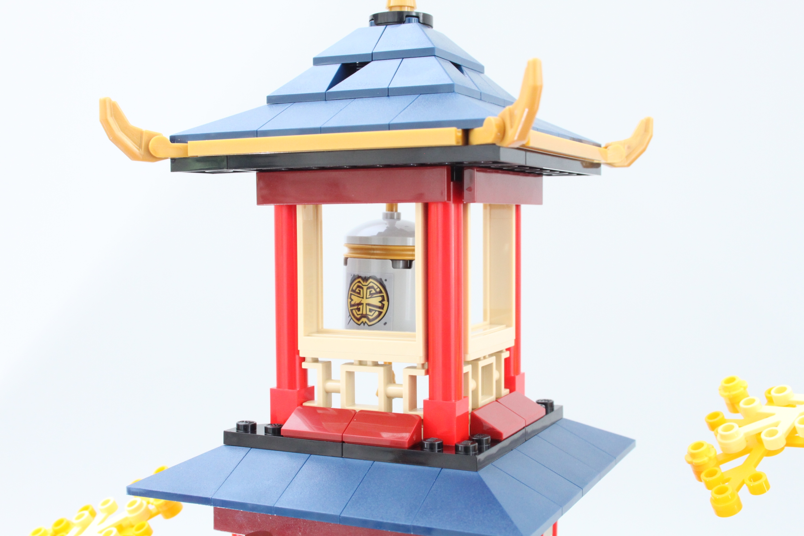 LEGO NINJAGO 71795 Temple of the Dragon Energy Cores review 32 scaled