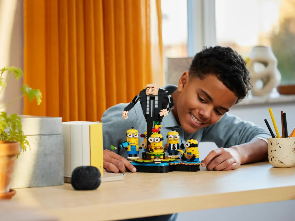 LEGO Despicable Me 4 75582 Brick Built Gru and Minions 5 1024x768