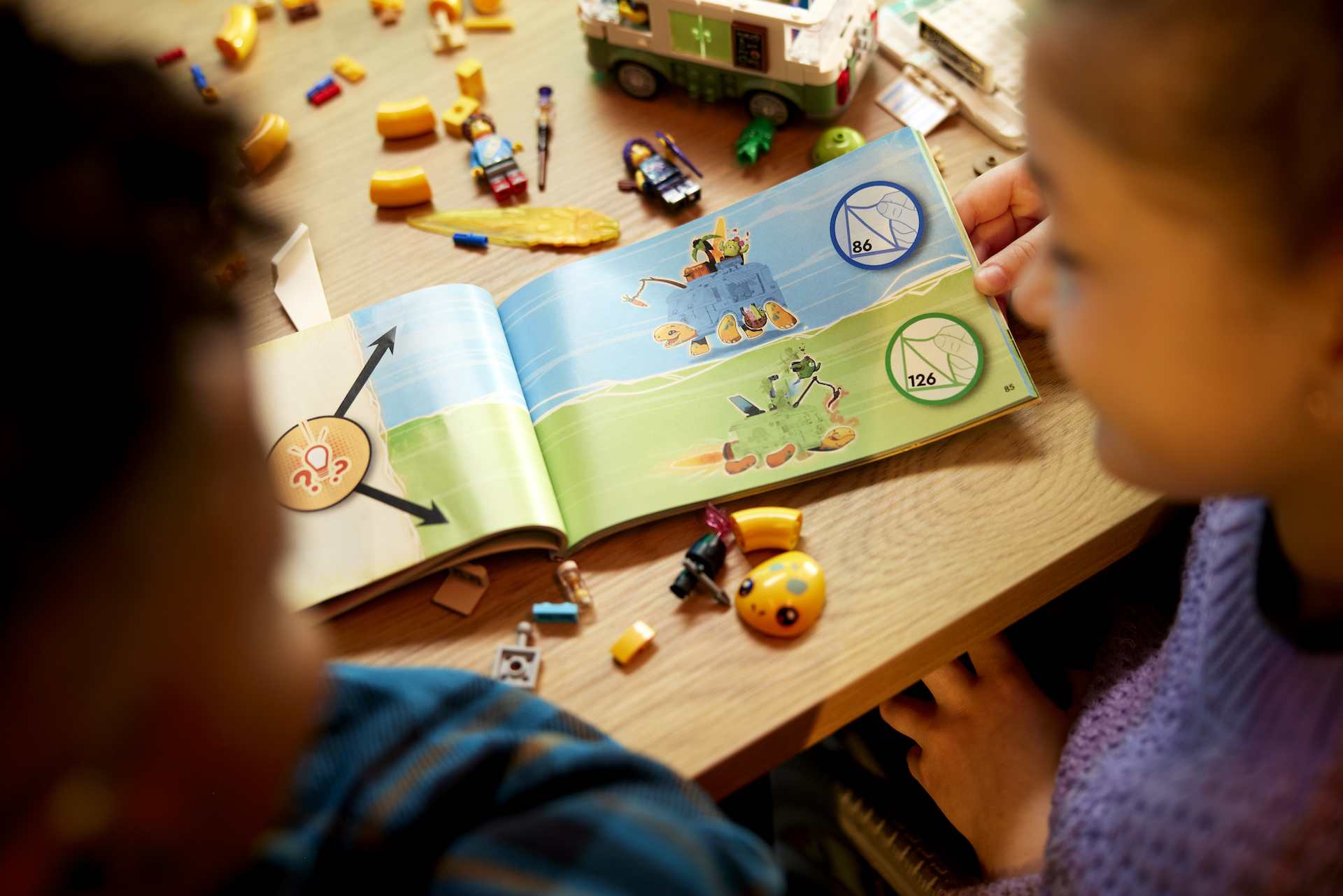 LEGO DREAMZzz 71456 Mrs. Castillos Turtle Van 4
