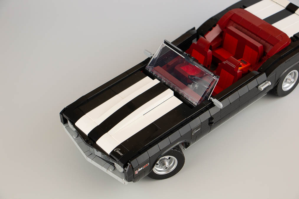 10304 ICONS Chevrolet Camaro Z 28 11