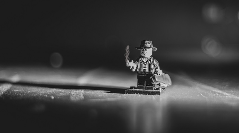 Brick Pic of the Day: Bang!
