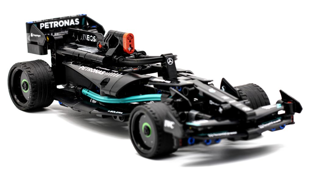 LEGO Technic 42165 Mercedes AMG F1 W14 Pull Back 5 1024x576