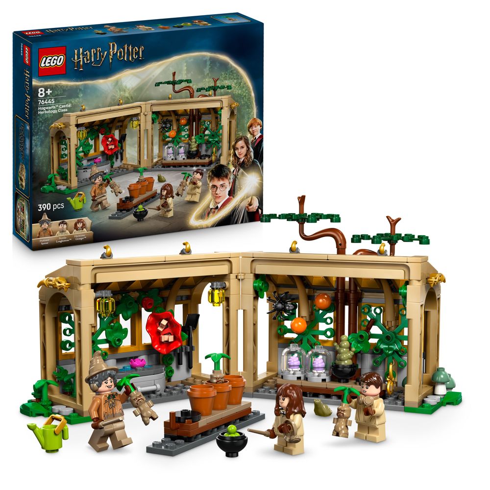 LEGO Harry Potter Hogwarts Castle Herbology Class 9
