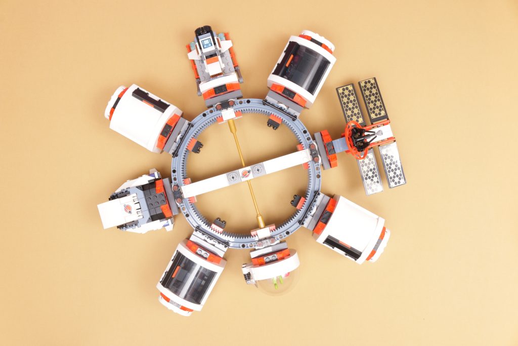 LEGO City 60433 Modular Space Station review 24 1024x683