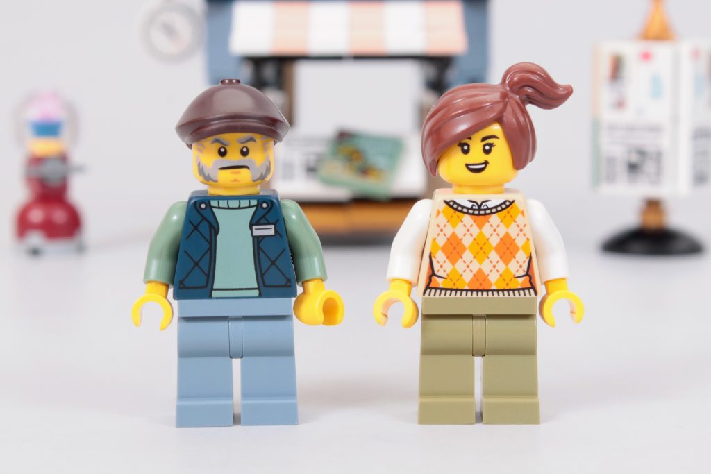 LEGO Icons 40757 Corner Kiosk review 5 1024x683
