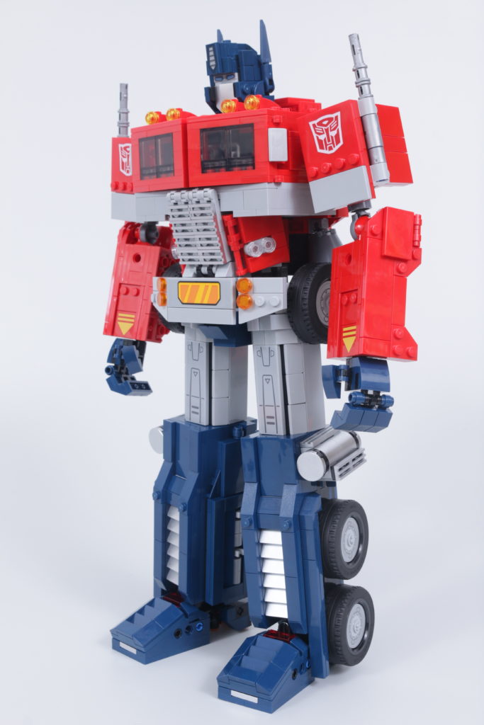 LEGO Transformers 10302 Optimus Prime review 3 683x1024