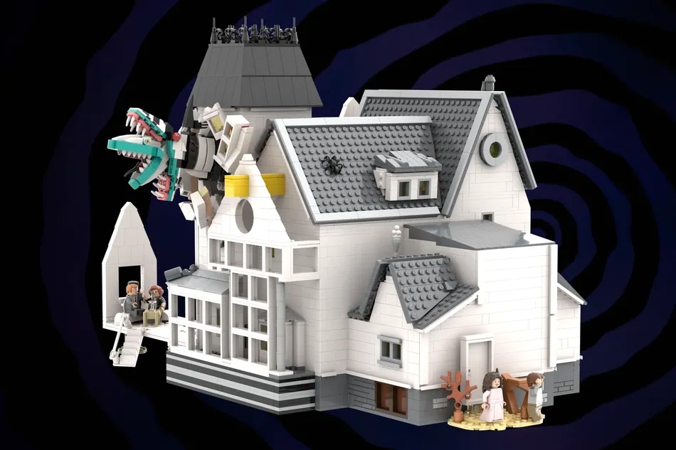 LEGO Ideas Beetlejuice Ghost House 13