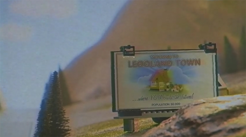 New teaser advert for LEGO Stranger Things