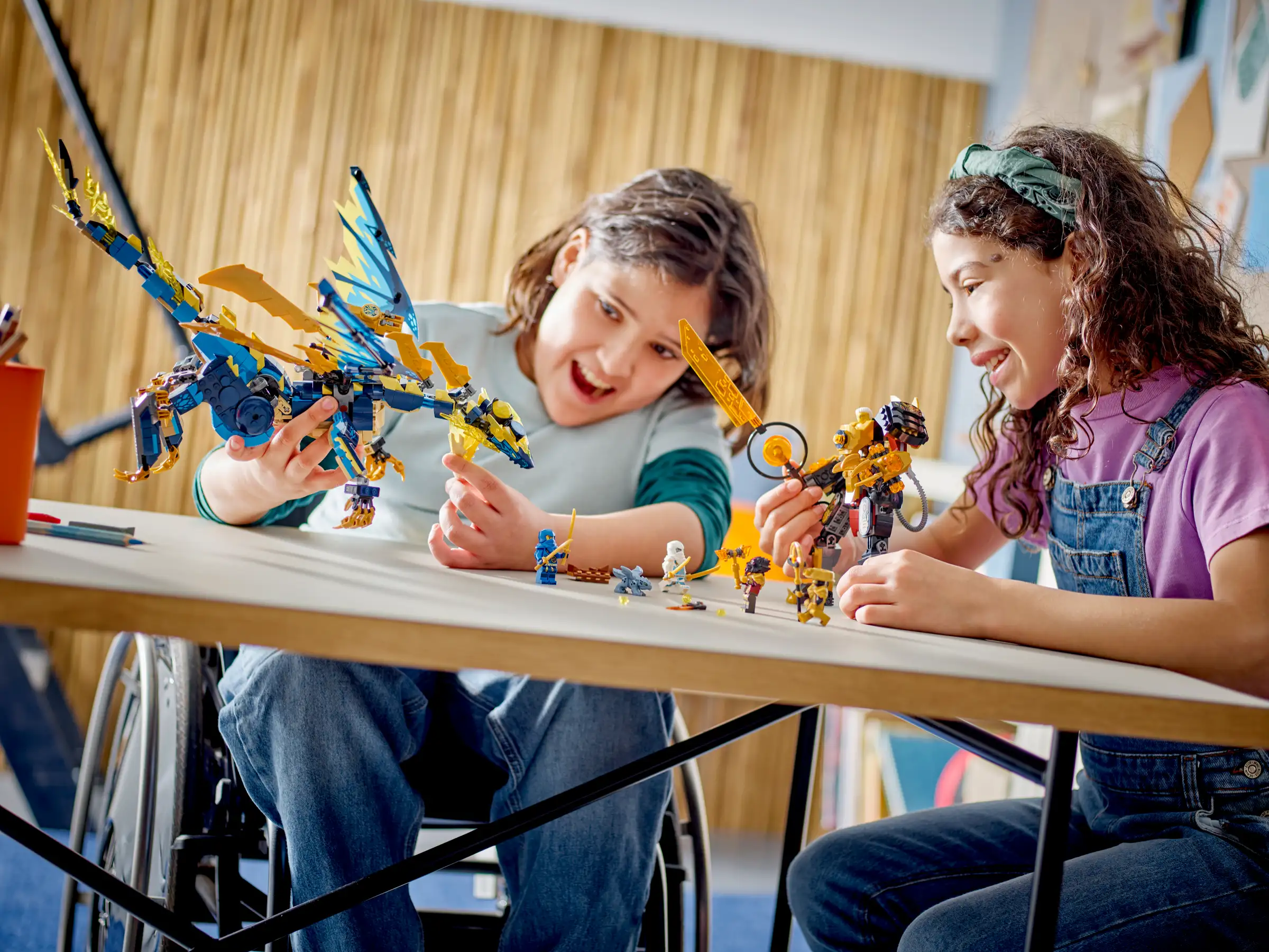 LEGO NINJAGO 71796 Elemental Dragon vs. The Empress Mech 7