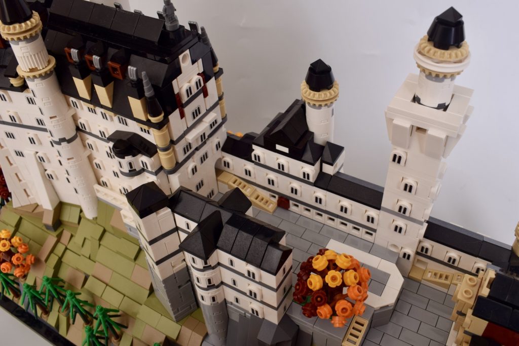 LEGO Architecture 21063 Neuschwanstein Castle review 6 1024x683