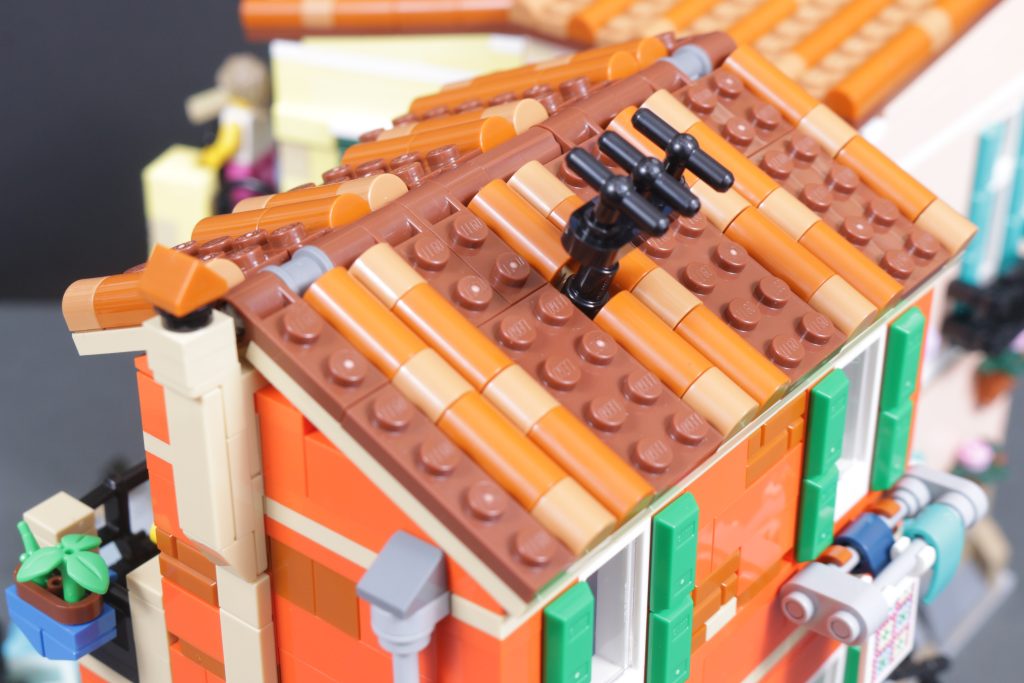 LEGO Ideas 21359 Italian Riviera review 27 1024x683