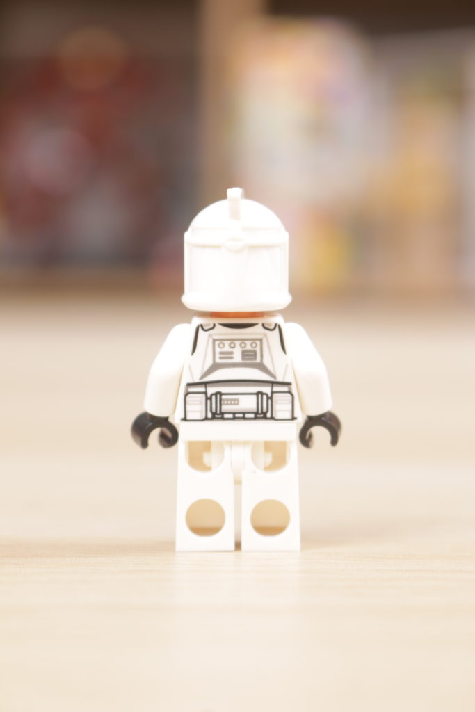 LEGO Star Wars 40558 Clone Trooper Command Station review 7
